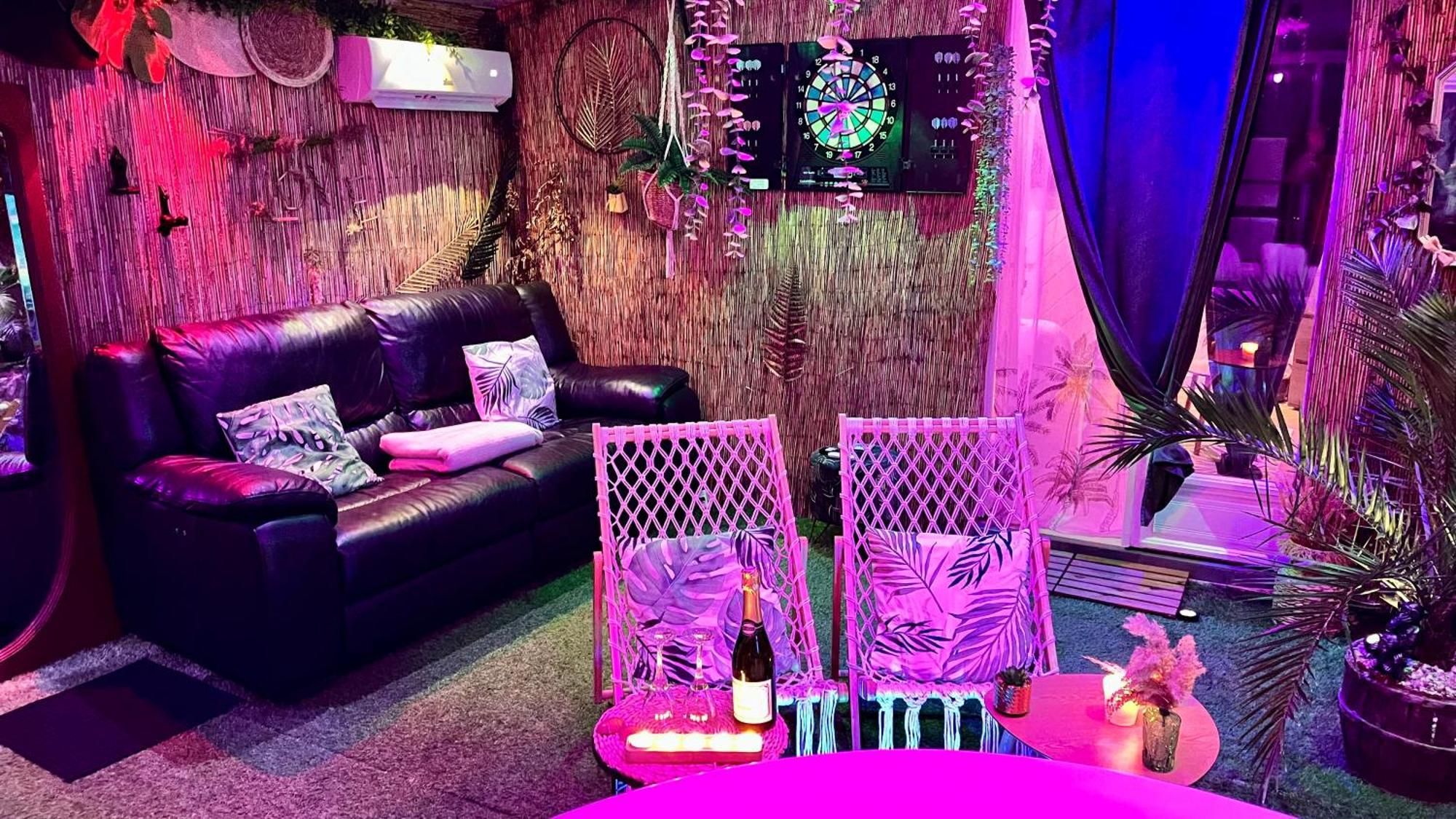 Un Mirage Tropical En Bord De Loire, Love Et Detente Saint-Clément-des-Levées Extérieur photo